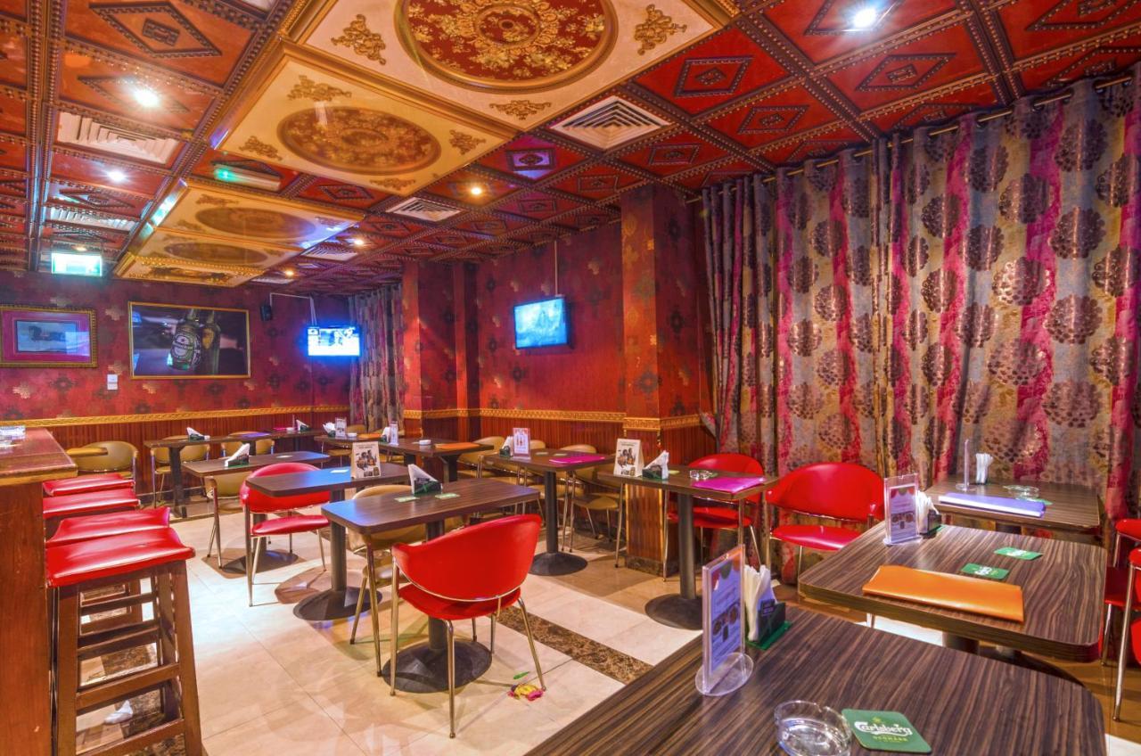 Royalton Hotel Dubai Buitenkant foto
