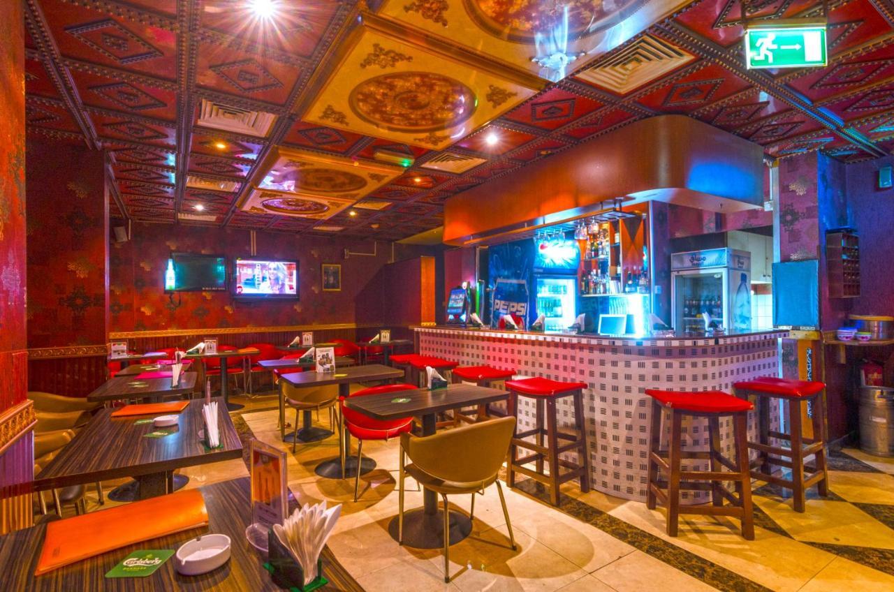 Royalton Hotel Dubai Buitenkant foto