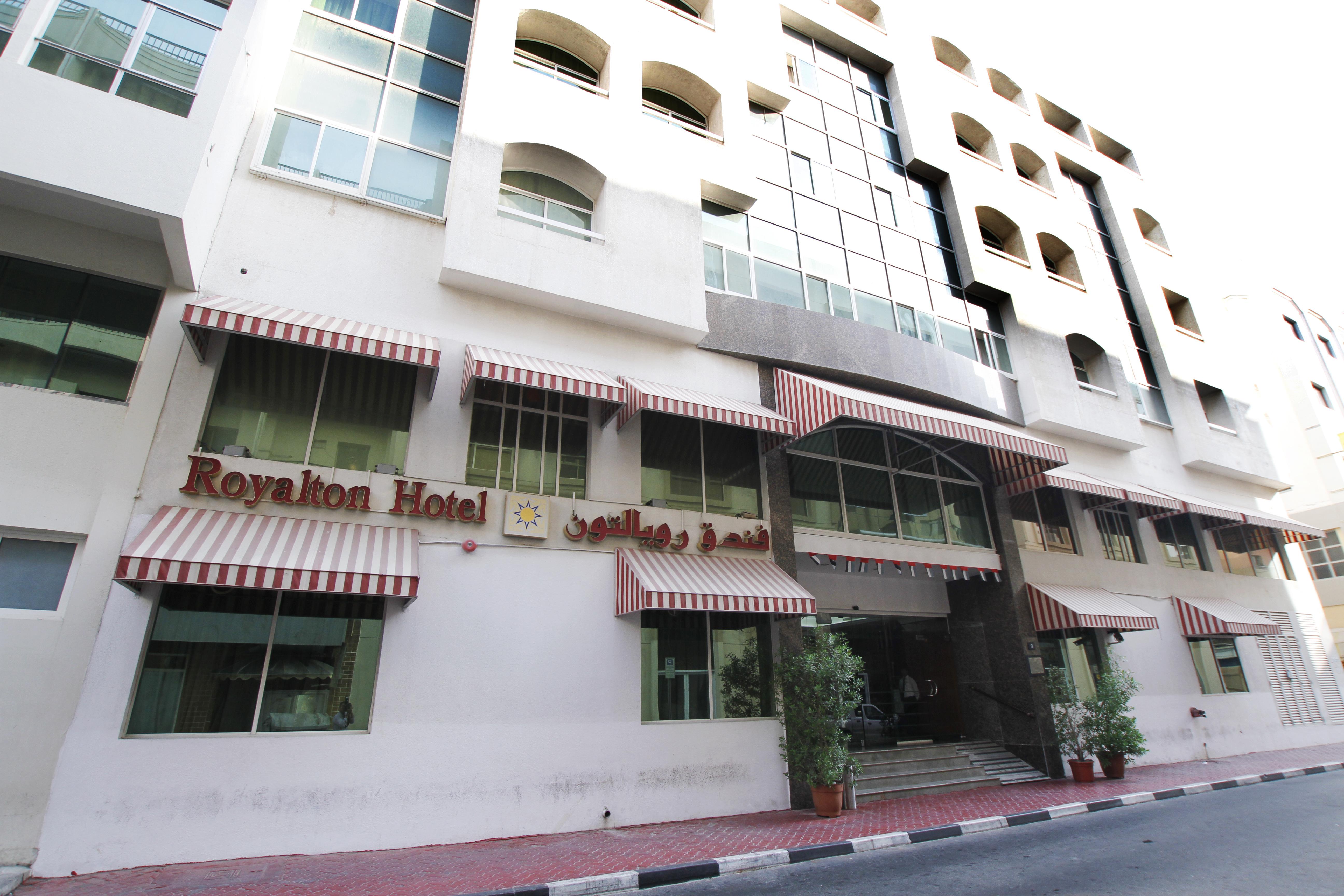 Royalton Hotel Dubai Buitenkant foto